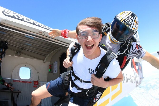 Skydive Dubai — Tandem Skydiving at The Palm Drop Zone — image 4